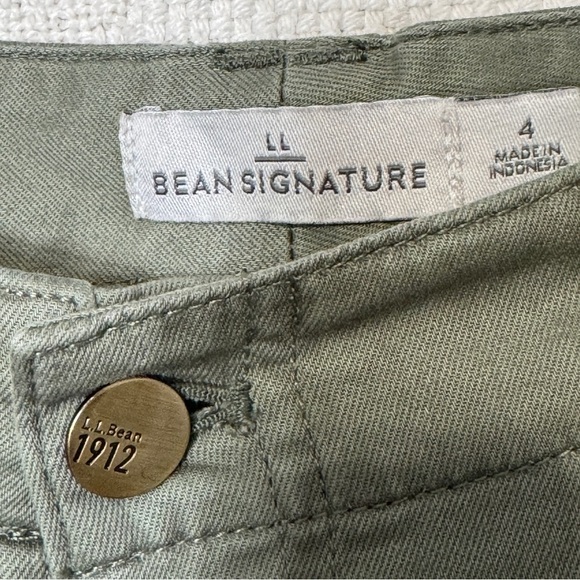 L.L. Bean Signature Chino Pants Women’s 4 Olive Green 100% Cotton Straight Leg - Picture 4 of 8